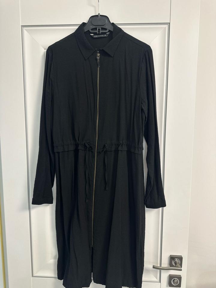 LC Waikiki Платье на молнии с длинным рукавом
