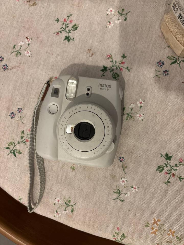 Instax