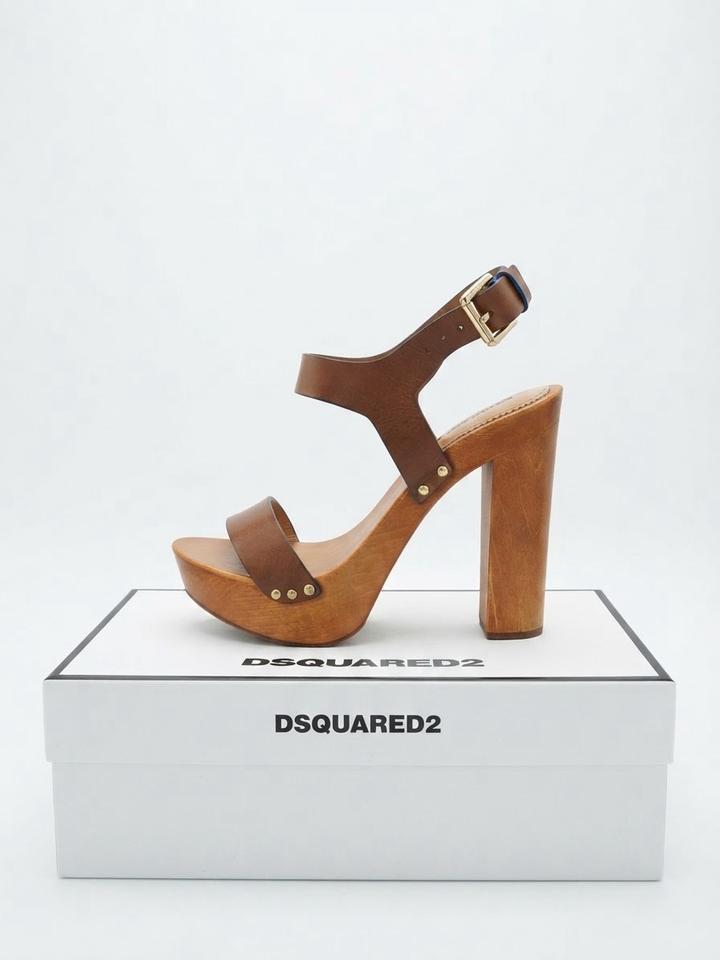 DSQUARED2