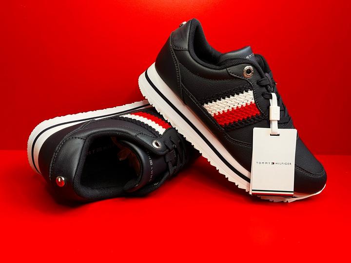 Tommy Hilfiger
