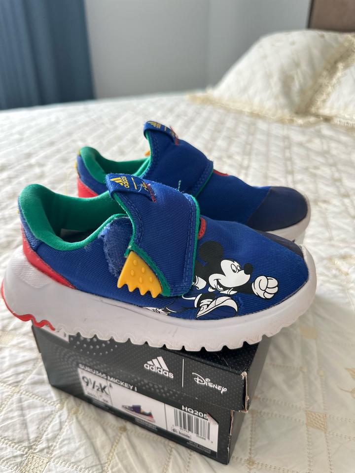 Кроссовки adidas для мальчика