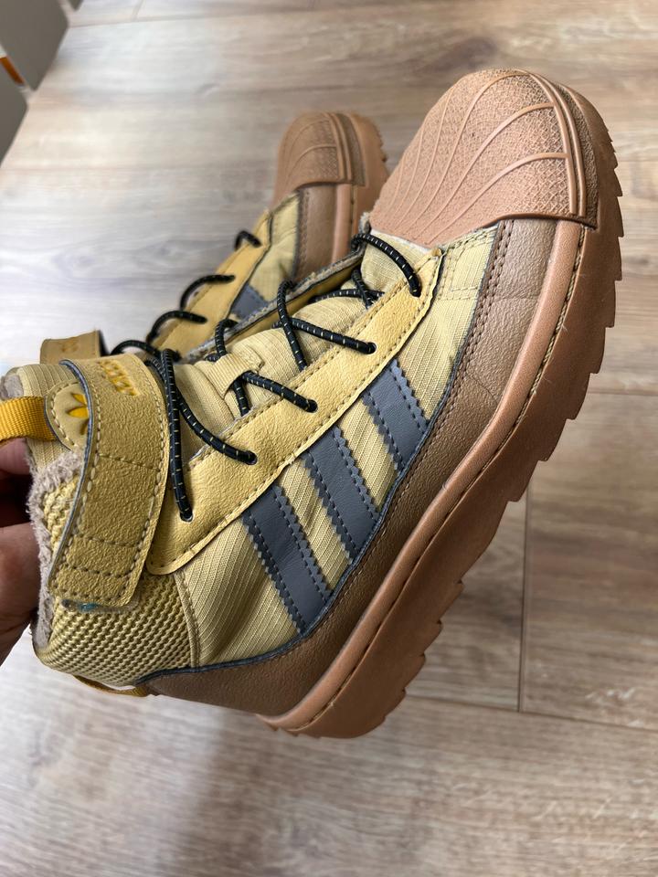 Adidas