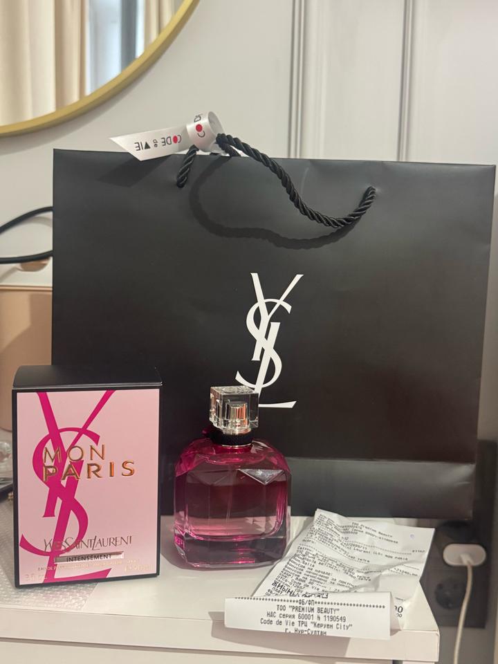 Yves Saint Laurent