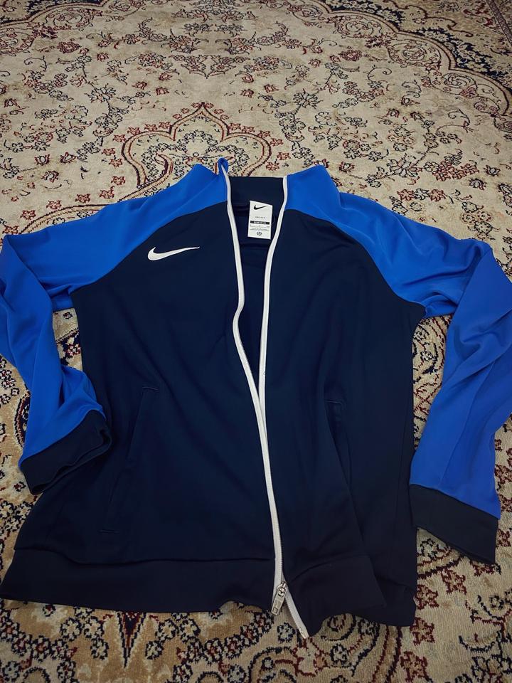 Nike