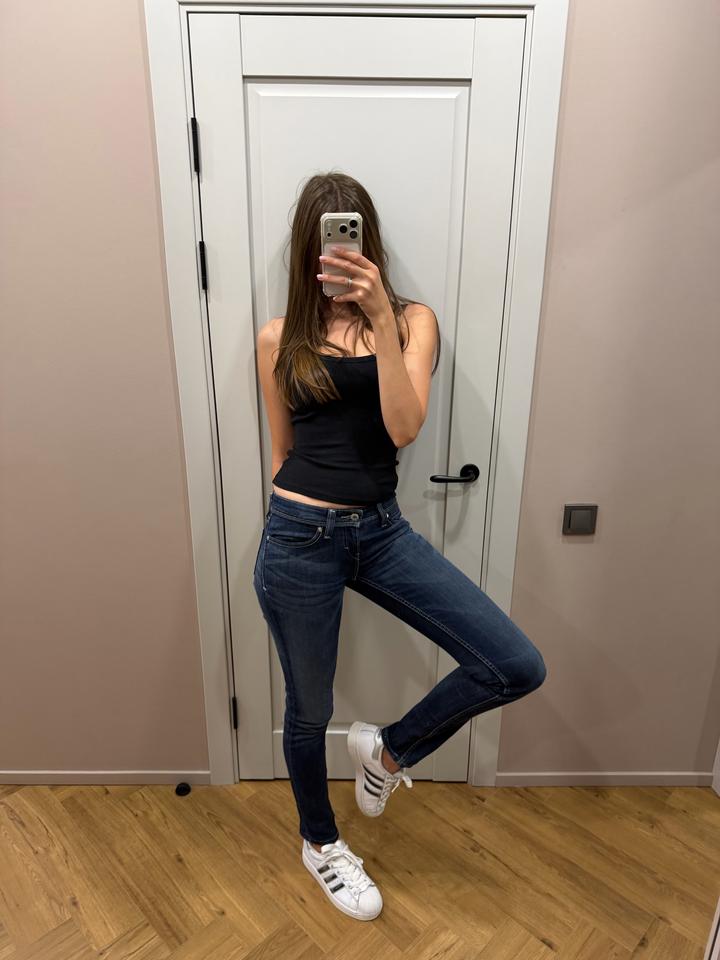 Levi's