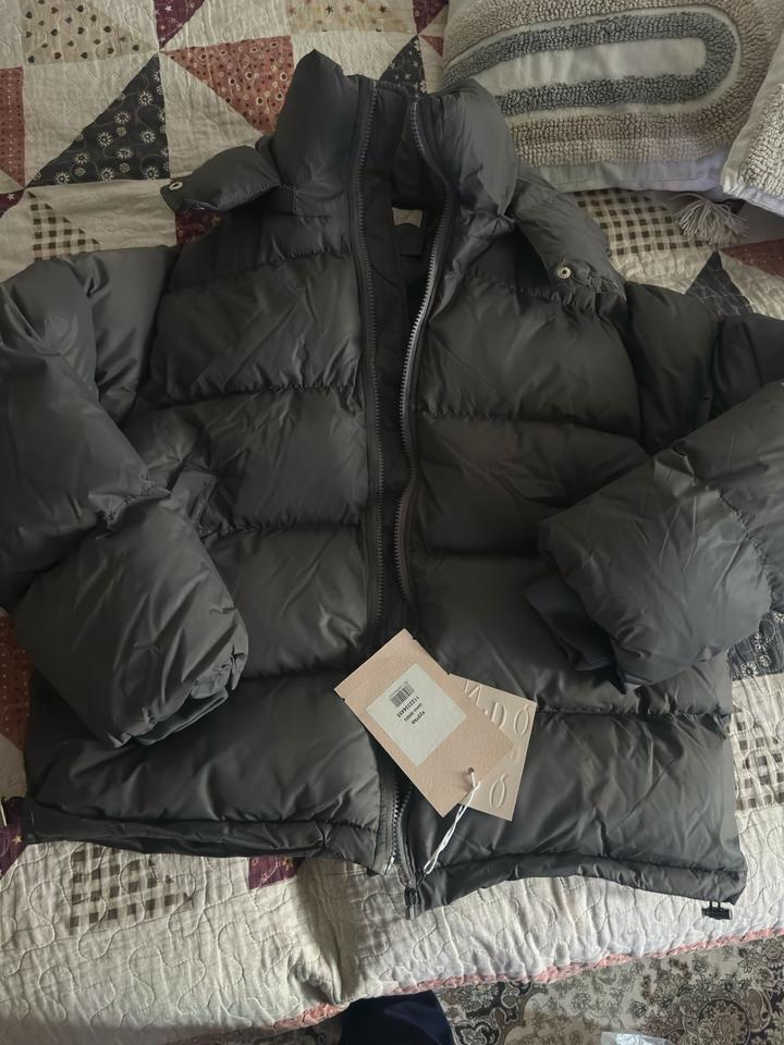 Новая зимняя куртка M size