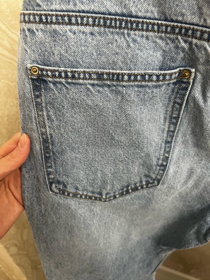 Джинсы Zara