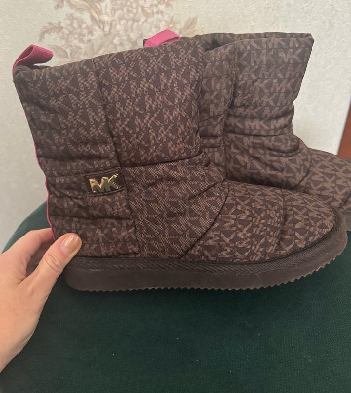 Michael Kors