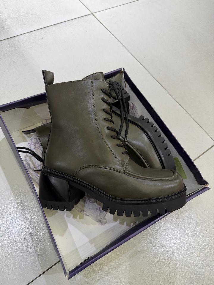 butigo (37-40р) Ботинки на шнуровке