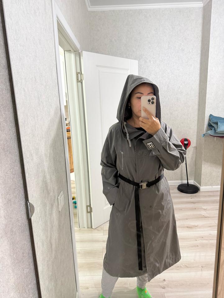 Mw Плащ
