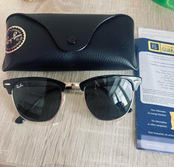 Ray-Ban