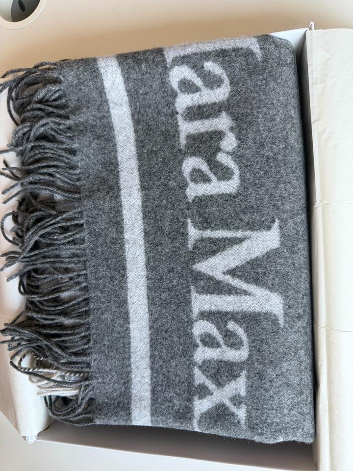 Max Mara