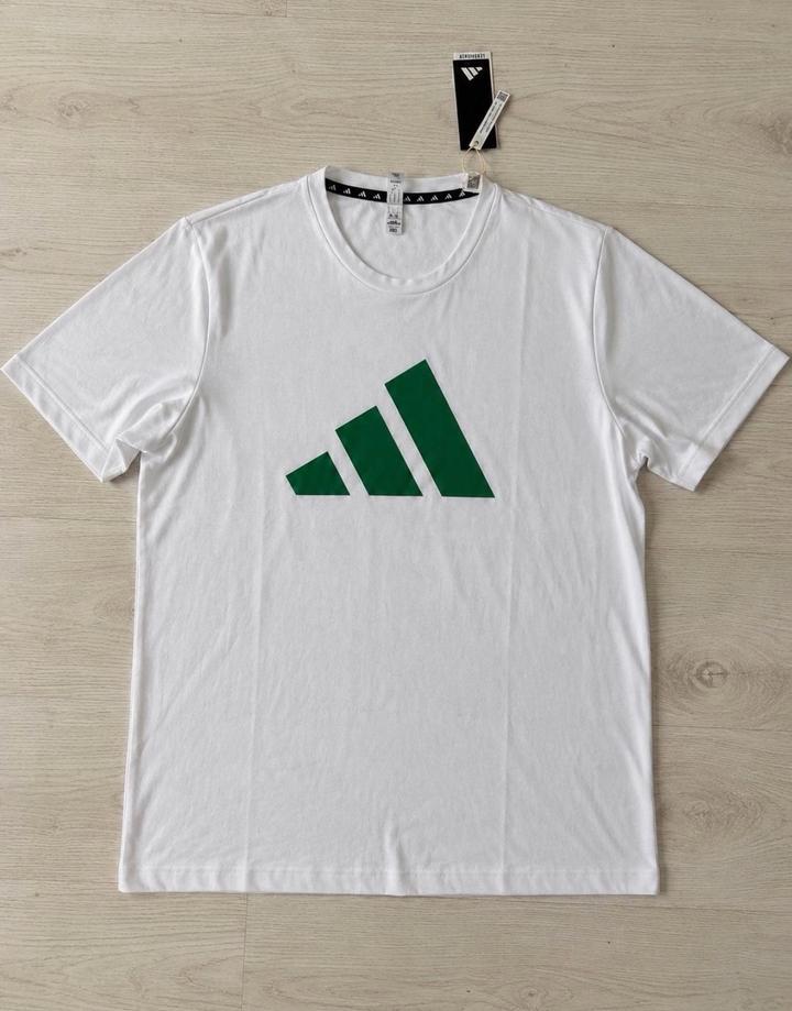 Футболка adidas