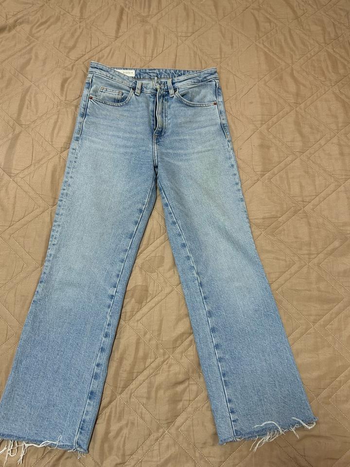 Джинсы ZARA