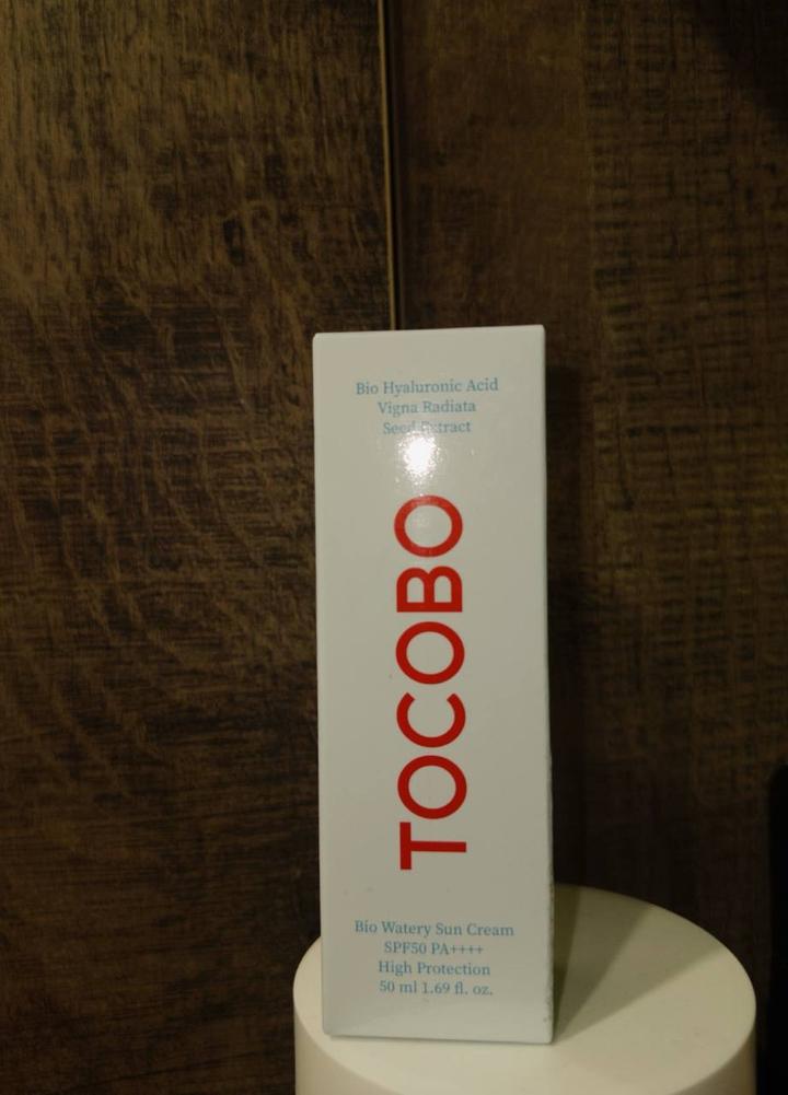 Солнцезащитный крем TOCOBO Bio Watery Sun Cream