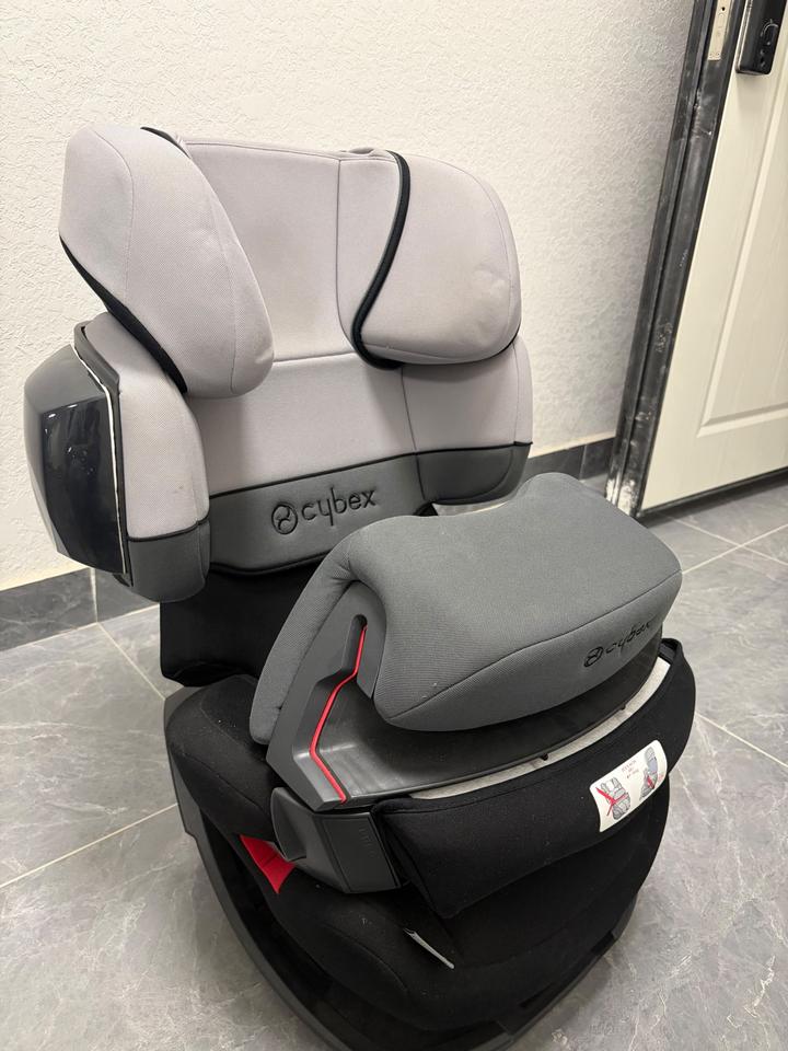 Cybex
