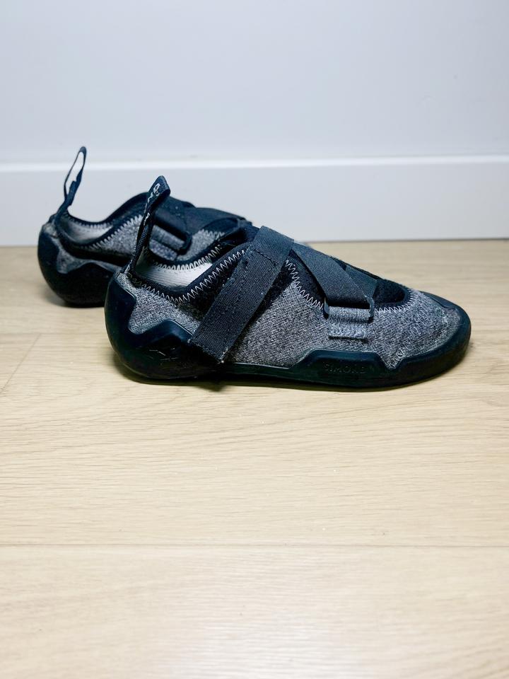 DECATHLON