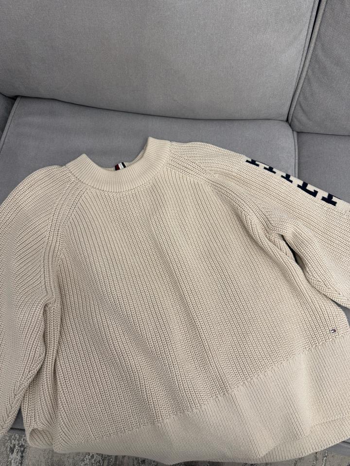 Свитер Tommy Hilfiger