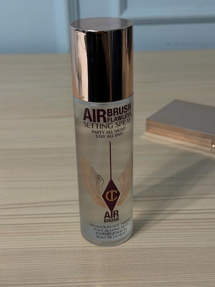 Charlotte Tilbury Airbrush Flawless Setting Spray фиксатор макияжа