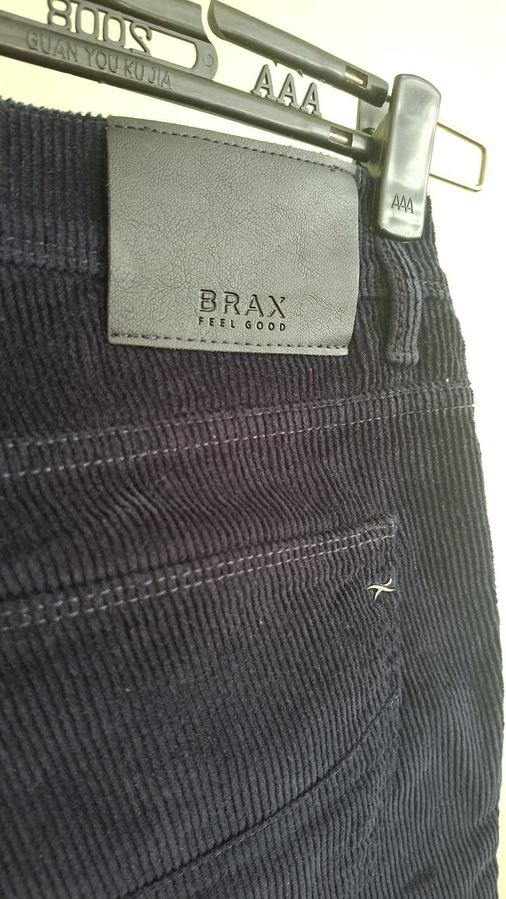 Вельветовые джинсы от Brax