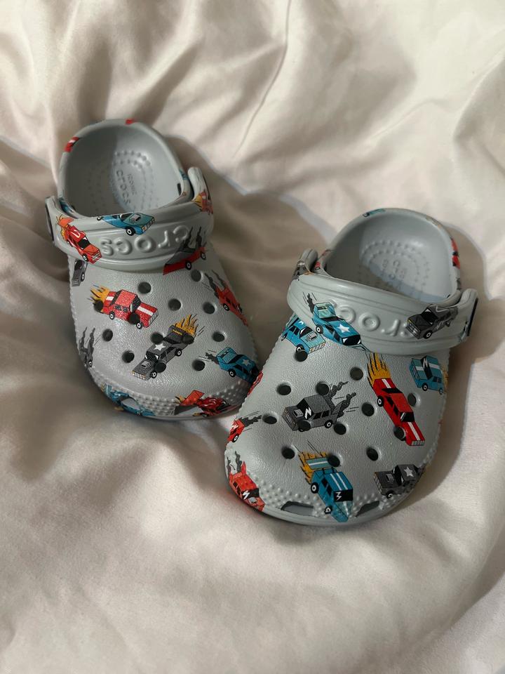 Crocs