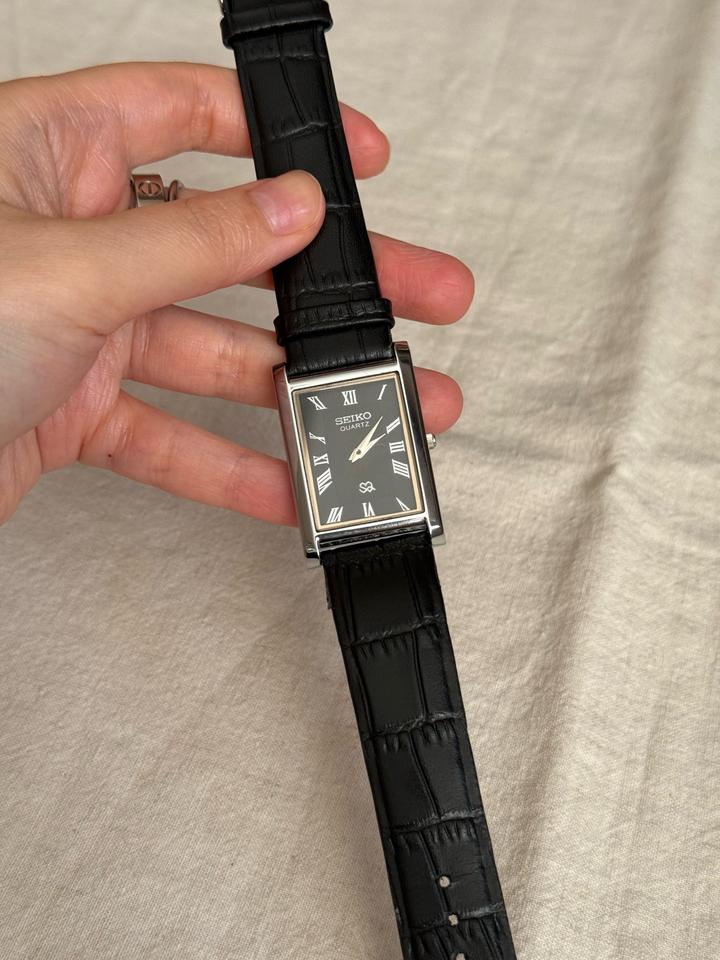 Женские часы Seiko