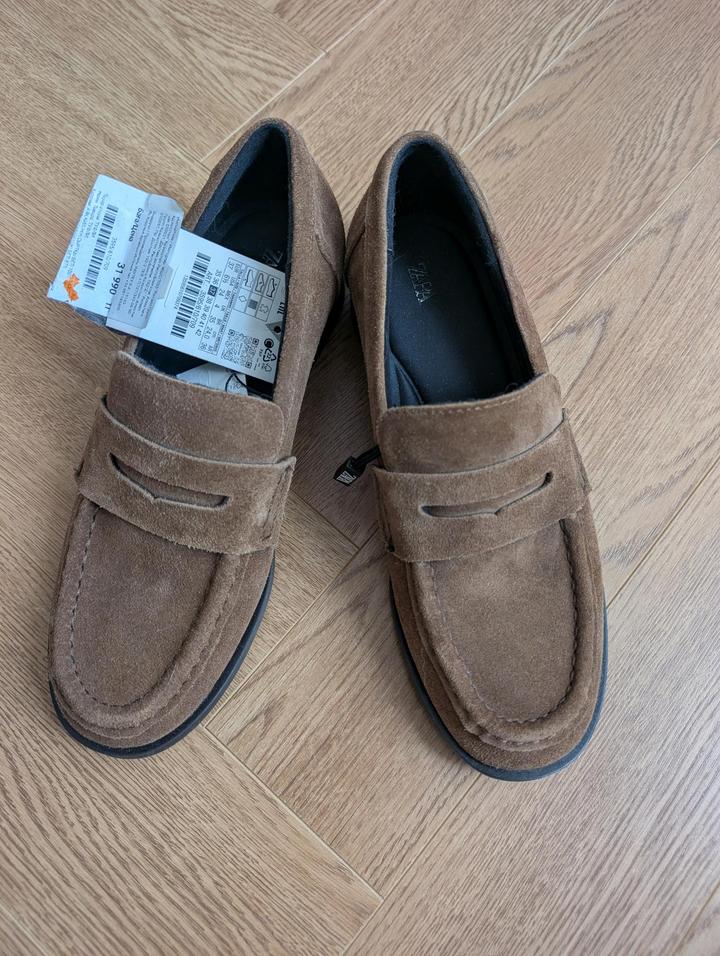 Лоферы ZARA