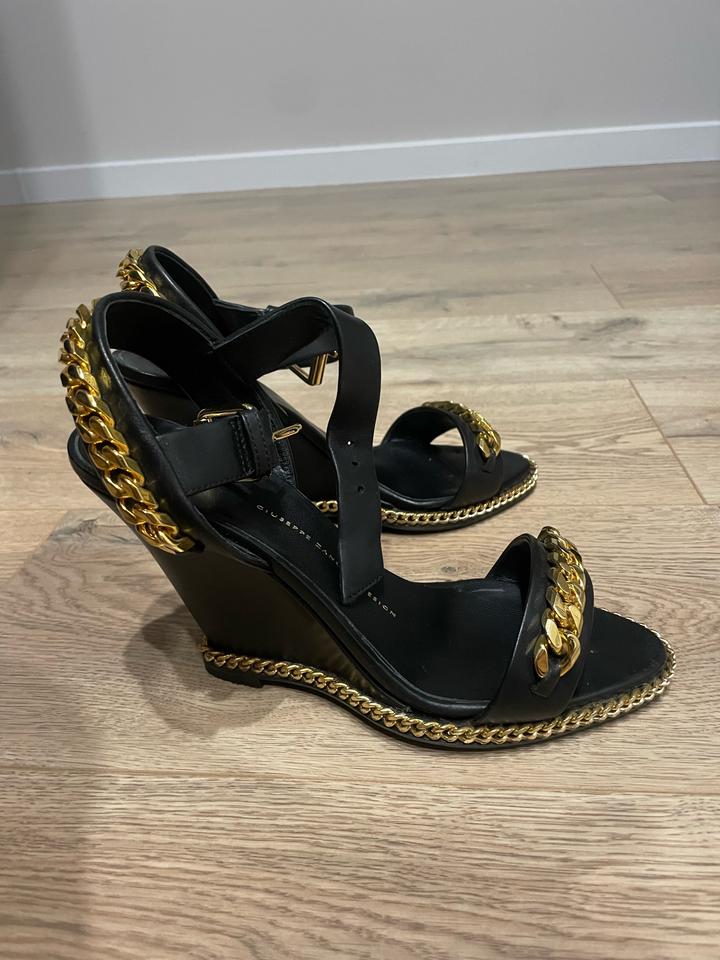 Guiseppe Zanotti