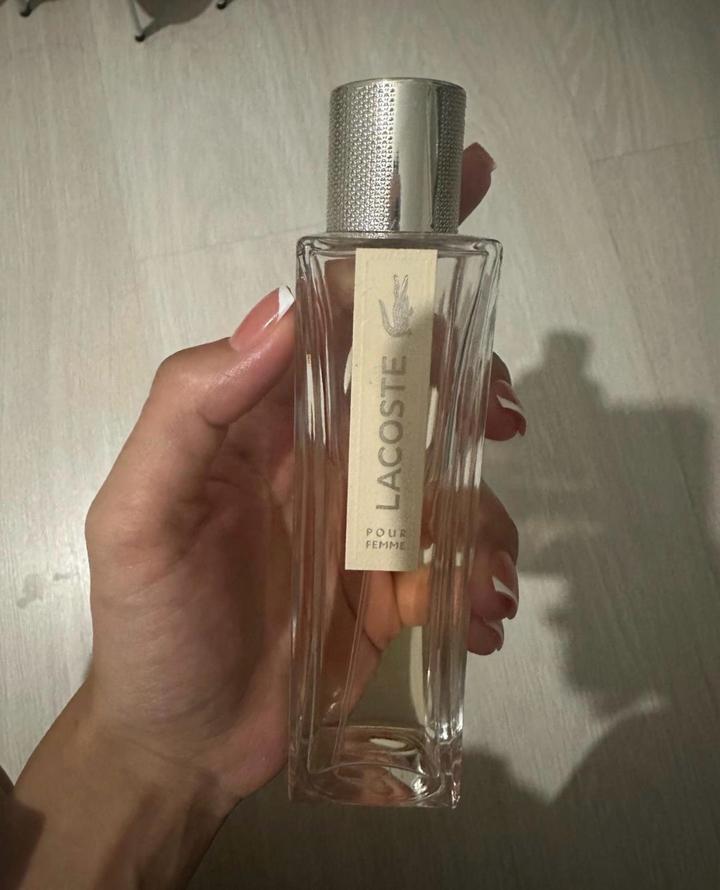 Женская парфюмерная вода Lacoste Pour Femme