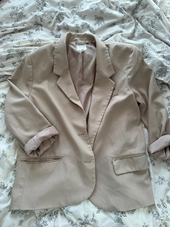 H&M