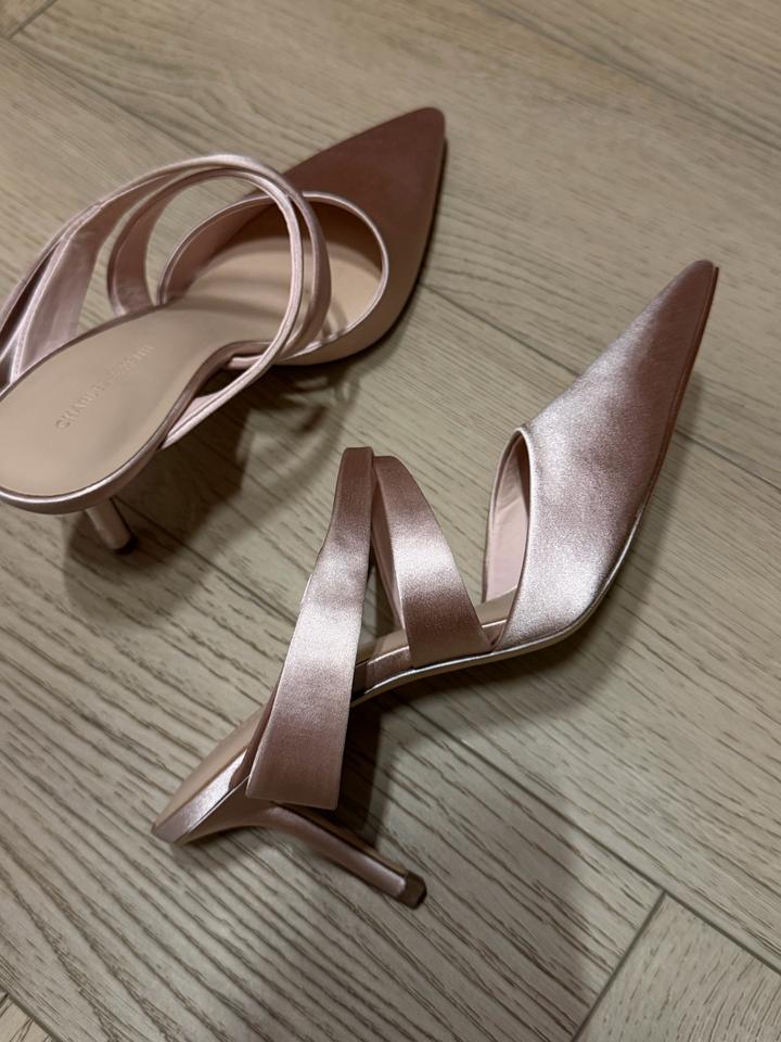 Charles & Keith