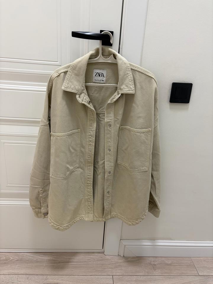 Джинсовая куртка ZARA