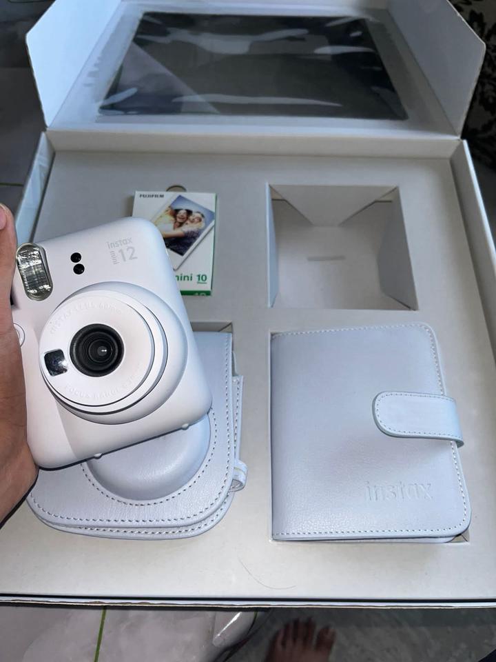 Instax