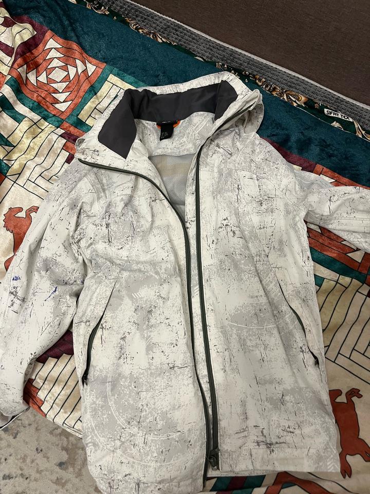 H&M Ветровка на мальчика