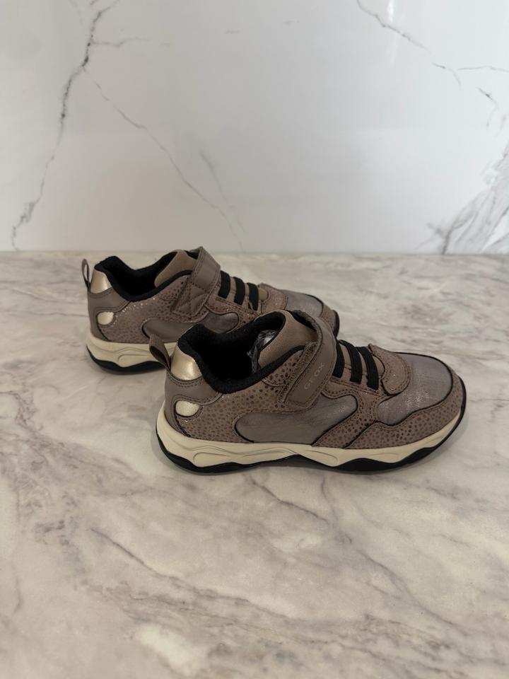 Geox