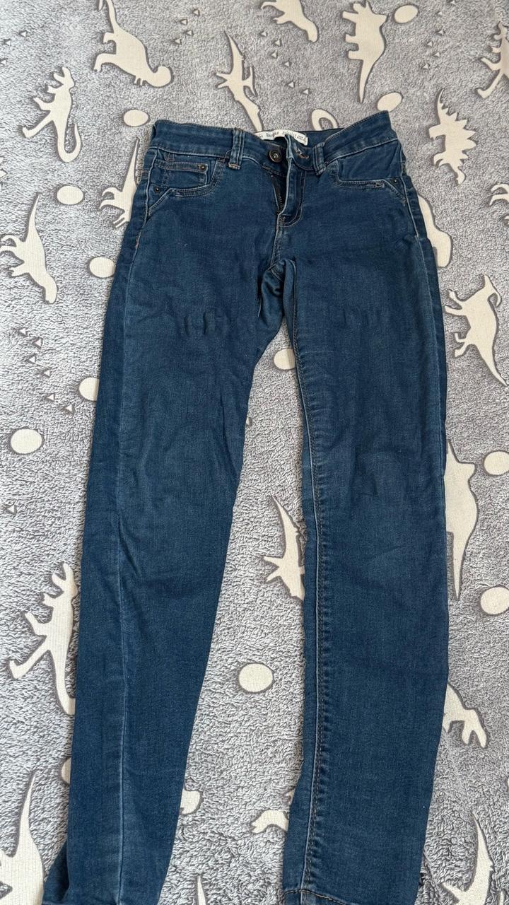 Джинсы Bershka