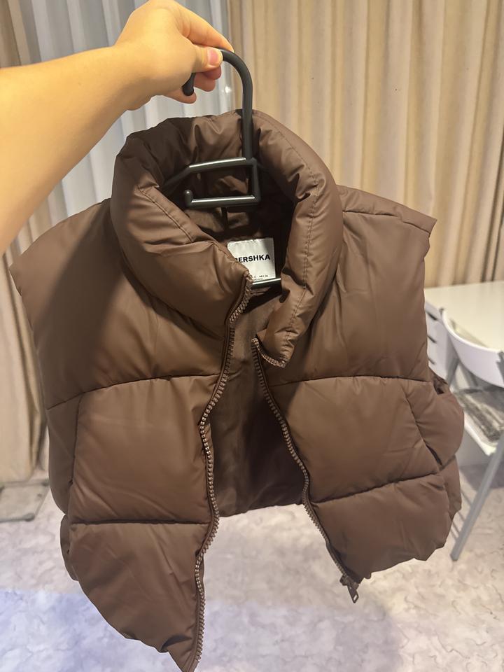 Жилетка Bershka