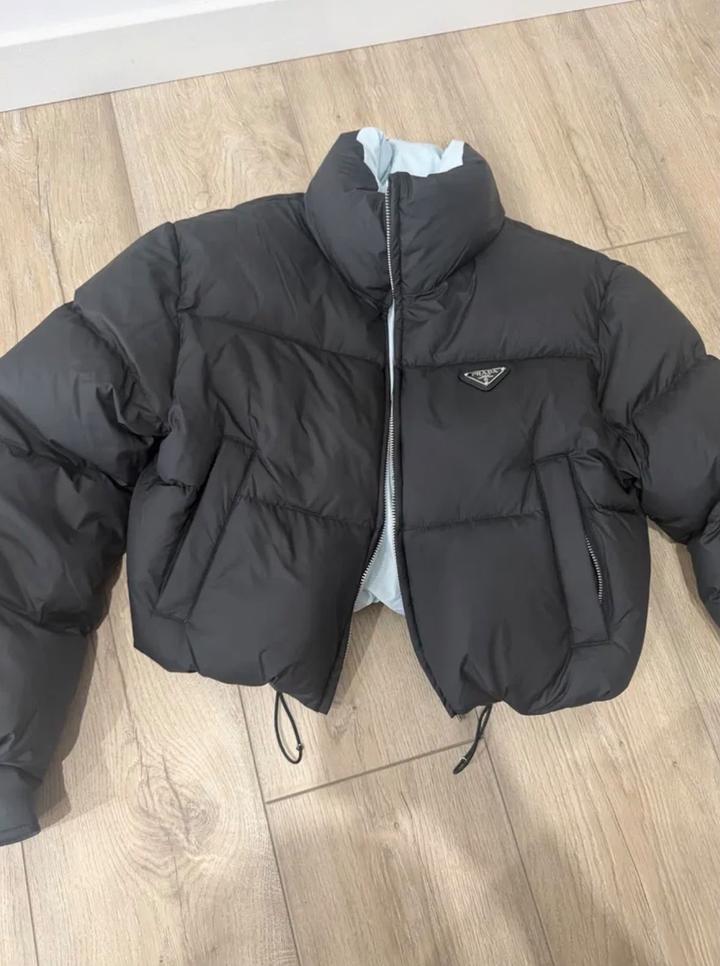 Prada пуховик