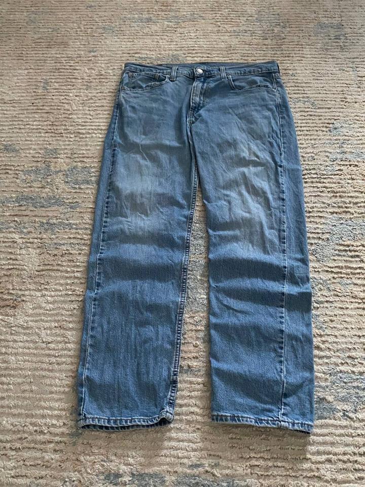 Джинсы Levi's 502