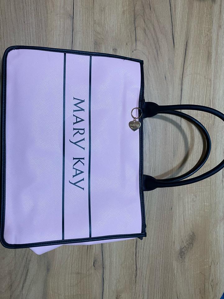Сумка Mary Kay