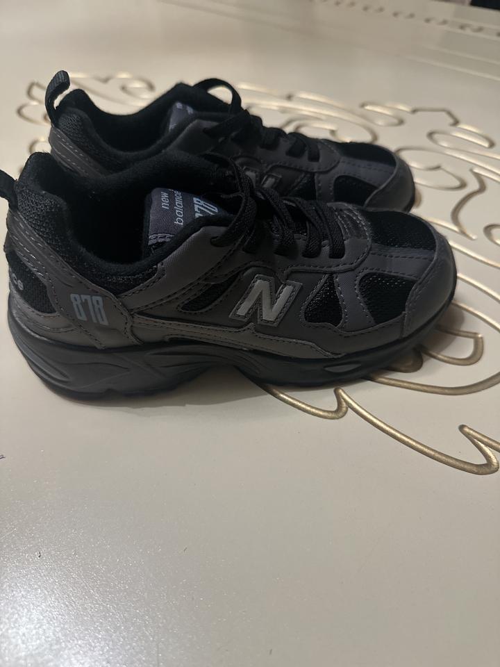 Кроссовки New Balance 878