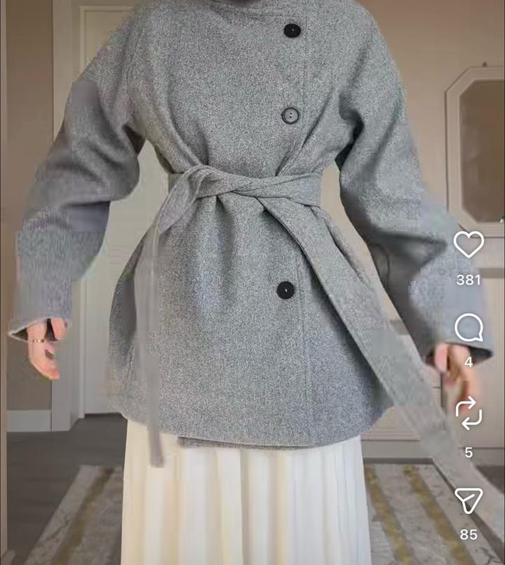 Пальто с поясом