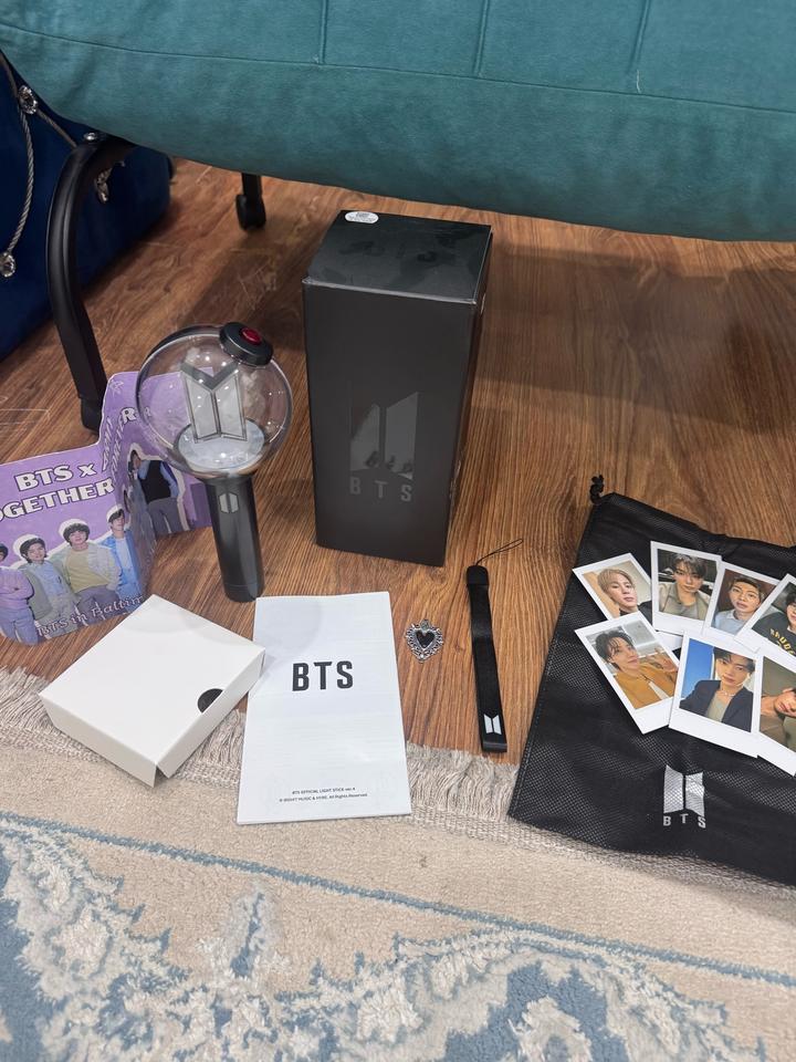 BTS официальный лайтстик со сменными фотокарточками