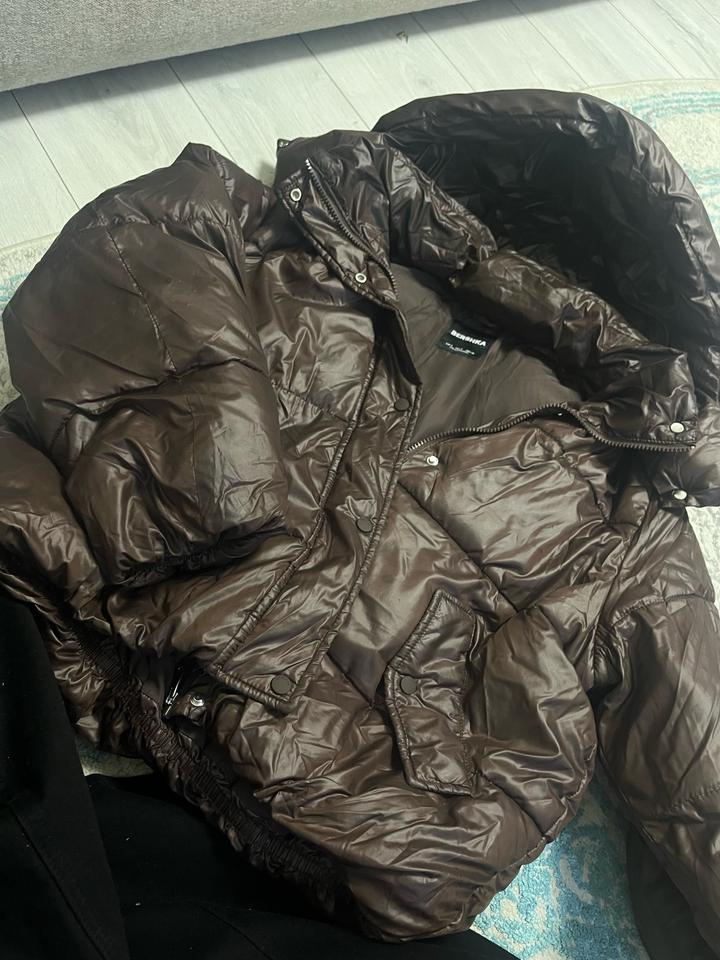 Пуховик Bershka