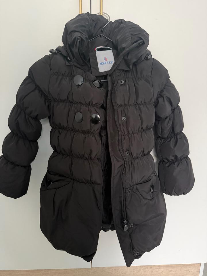 Детский пуховик Moncler