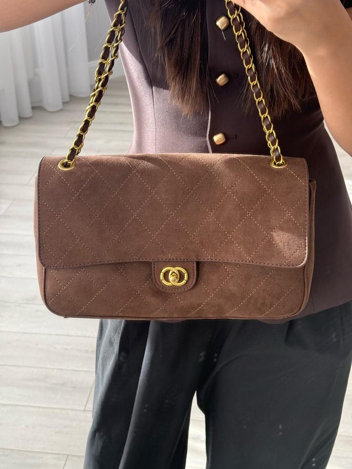 Стеганая сумка на цепочке Chanel