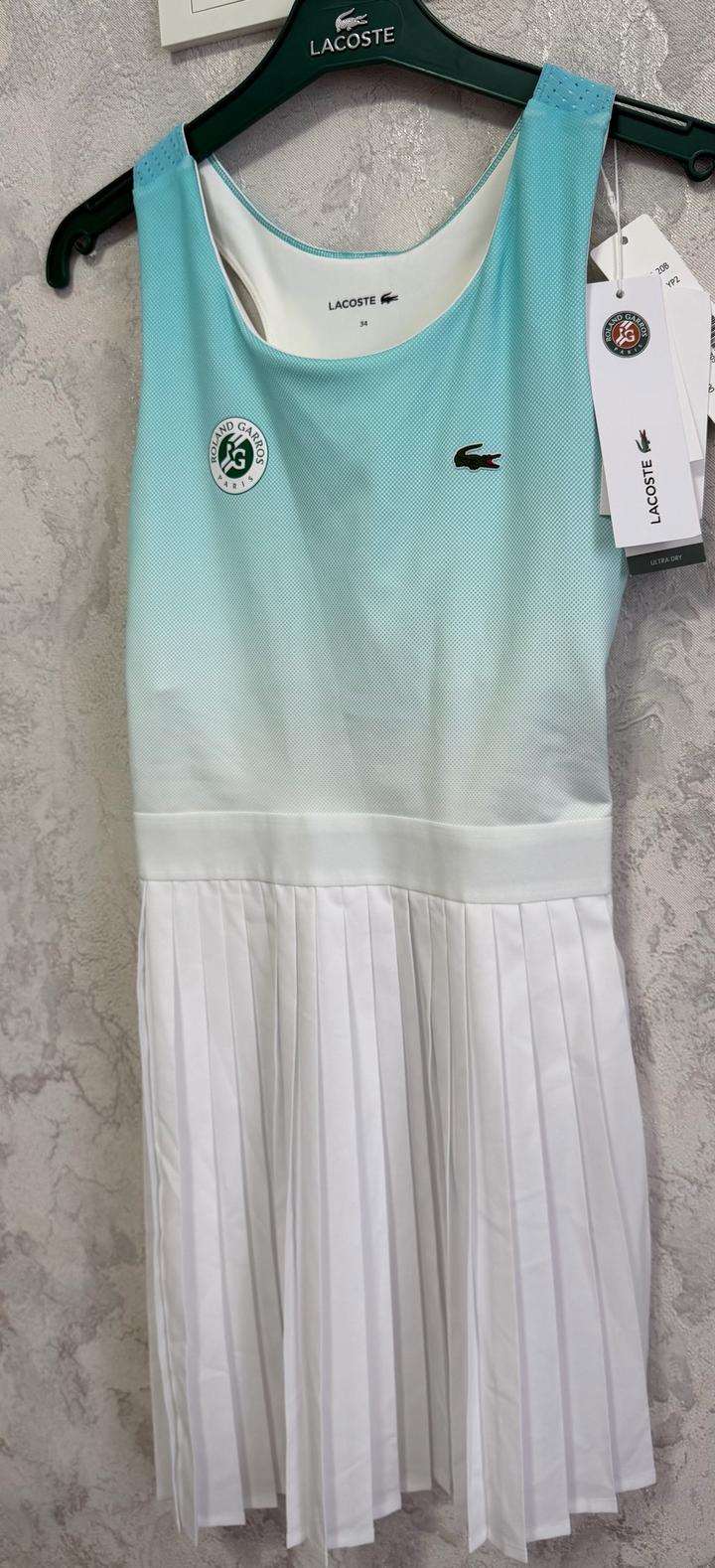 Платье Lacoste