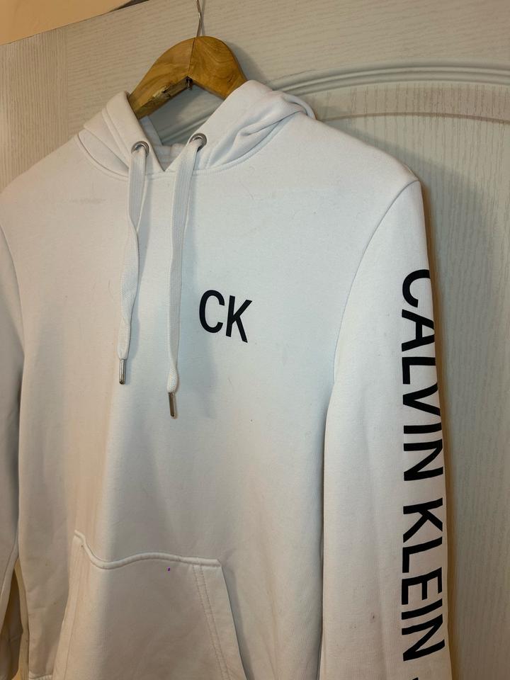 худи Calvin Klein с капюшоном