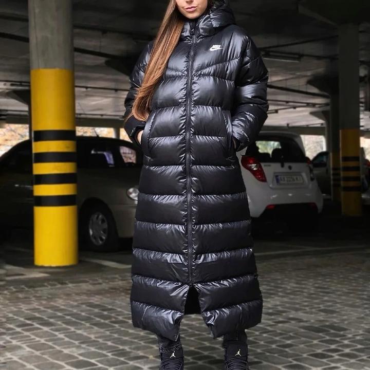 зимний пуховик Nike