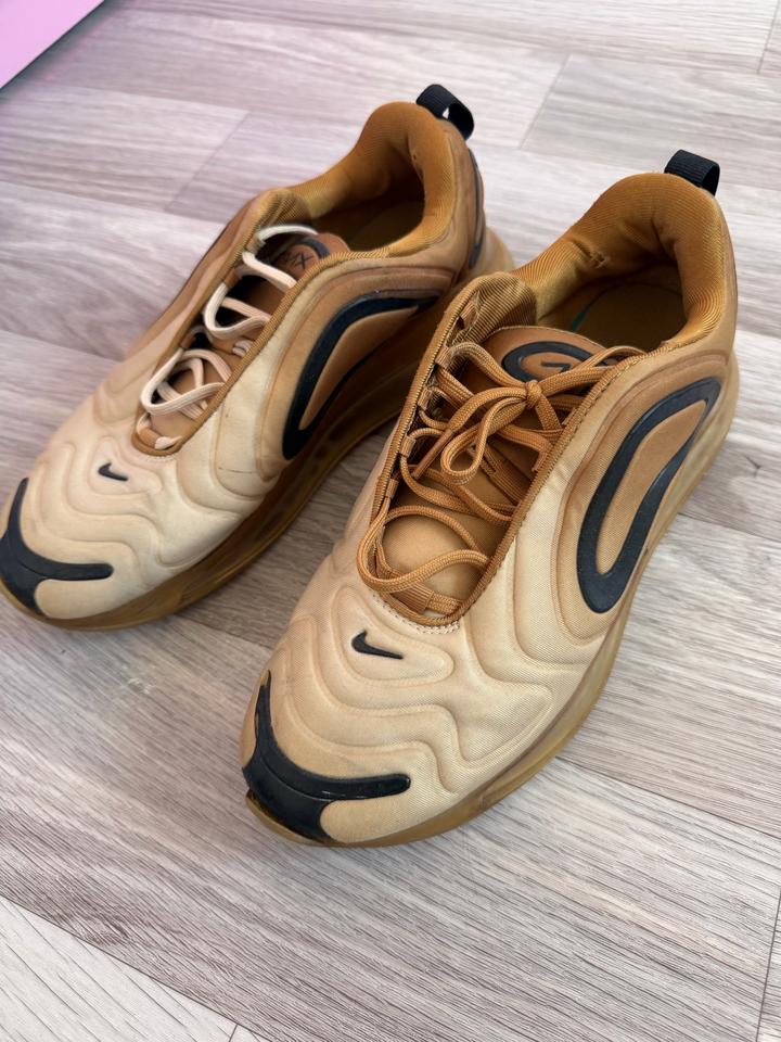 Кроссовки Nike Air Max 720